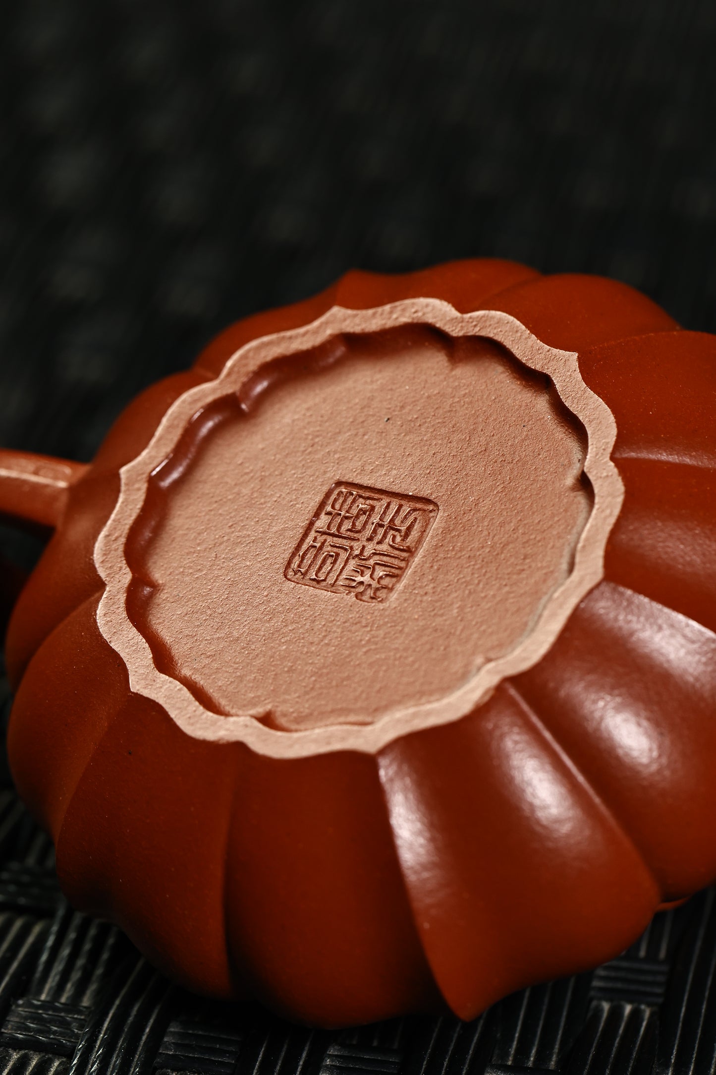 筋紋扁梨 朱泥製 170cc